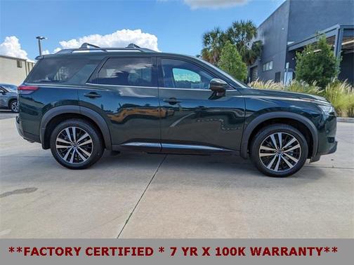 2024 Nissan Pathfinder Platinum FWD