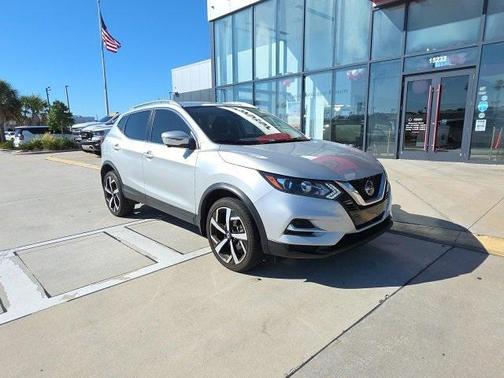 2022 Nissan Rogue Sport SL