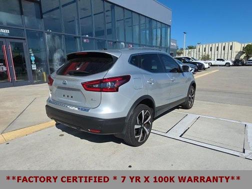 2022 Nissan Rogue Sport SL