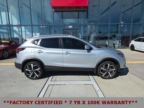 2022 Nissan Rogue Sport SL