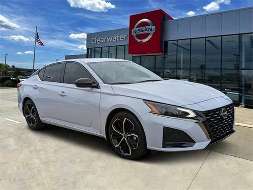 2024 Nissan Altima SR FWD