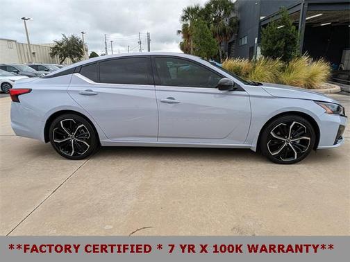2024 Nissan Altima SR FWD