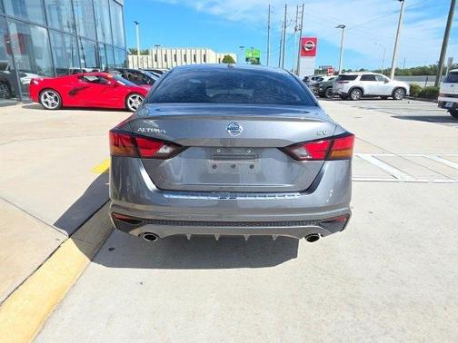 2020 Nissan Altima 2.5 SV