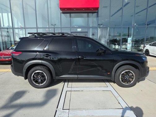 2024 Nissan Pathfinder Rock Creek 4WD