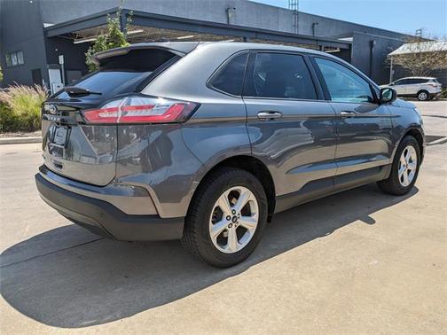2021 Ford Edge SE
