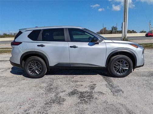 2025 Nissan Rogue S