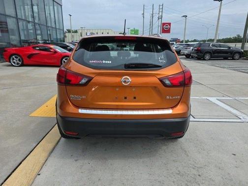 2017 Nissan Rogue Sport SL