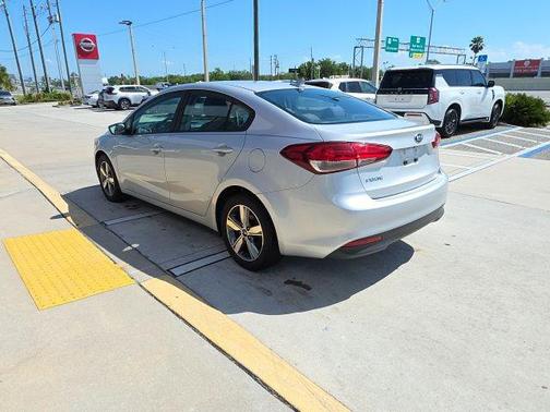 Silky Silver 2018 Kia Forte LX