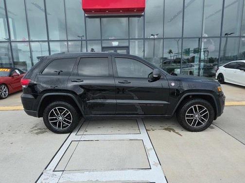 2018 Jeep Grand Cherokee Trailhawk