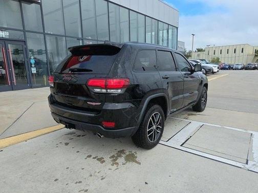2018 Jeep Grand Cherokee Trailhawk