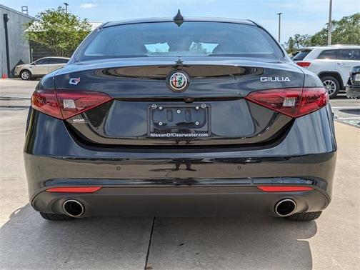 2021 Alfa Romeo Giulia Ti