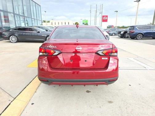 2025 Nissan Versa 1.6 SV