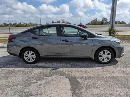 2025 Nissan Versa 1.6 S