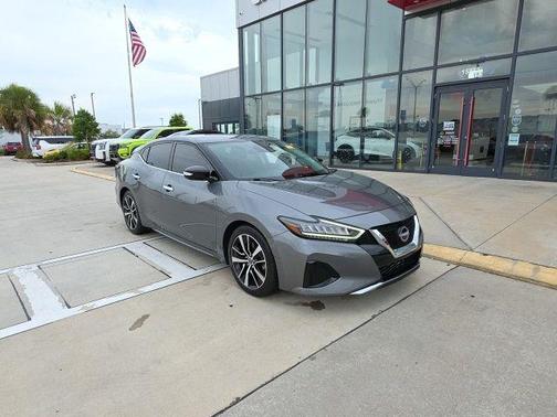 Gun Metallic 2023 Nissan Maxima SV Xtronic CVT