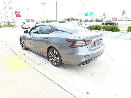 Gun Metallic 2023 Nissan Maxima SV Xtronic CVT
