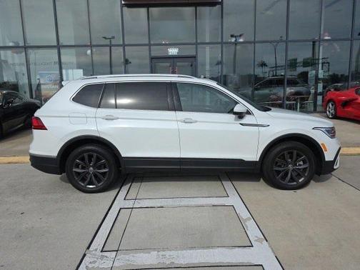 2023 Volkswagen Tiguan 2.0T SE 4MOTION
