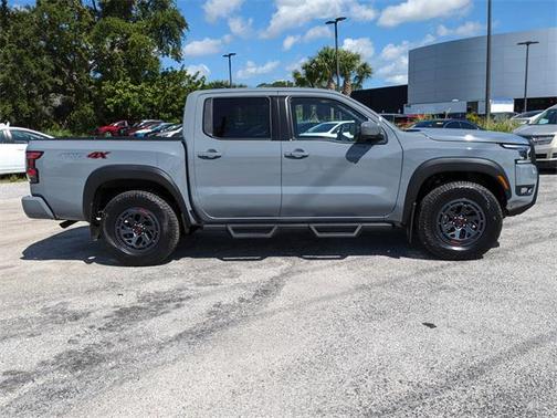2025 Nissan Frontier PRO-4X