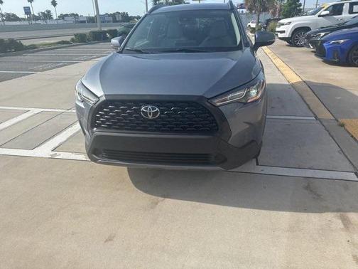 2022 Toyota Corolla Cross LE