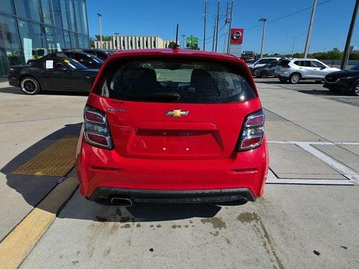 2020 Chevrolet Sonic FWD Hatchback 1FL 5-Door