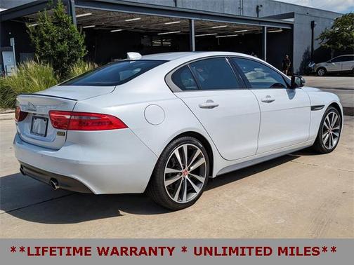 2019 Jaguar XE 30t 300 Sport