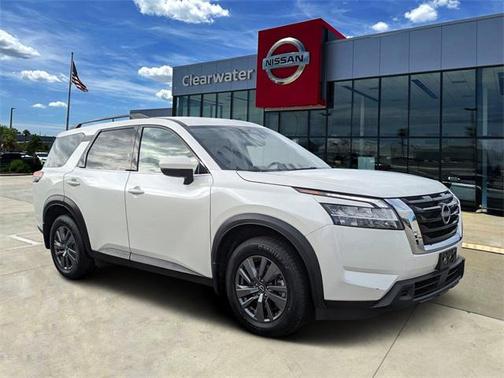 2022 Nissan Pathfinder SV 4WD