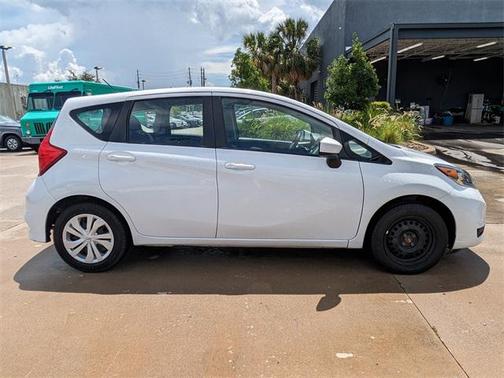 2019 Nissan Versa Note SV