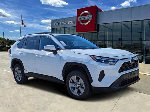2024 Toyota RAV4 Hybrid XLE