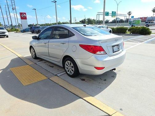 Silver Metallic 2016 Hyundai Accent SE