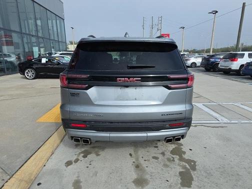 2024 GMC Acadia AWD Elevation