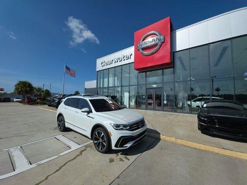 2023 Volkswagen Tiguan 2.0T SEL R-Line 4MOTION