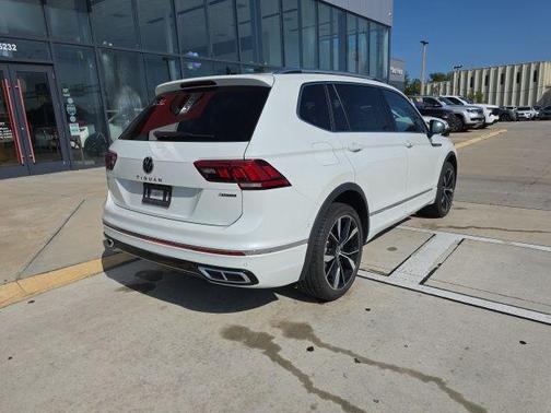 2023 Volkswagen Tiguan 2.0T SEL R-Line 4MOTION