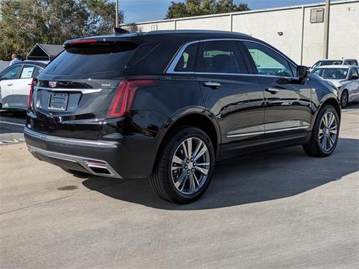 2025 Cadillac XT5 Premium Luxury