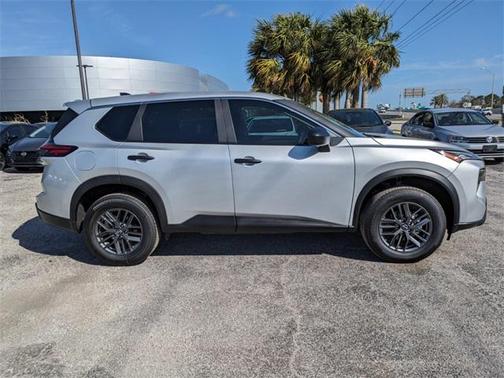 2025 Nissan Rogue S