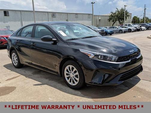 2023 Kia Forte LX