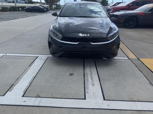 2023 Kia Forte LX