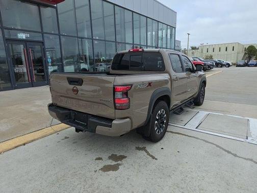 2022 Nissan Frontier PRO-X