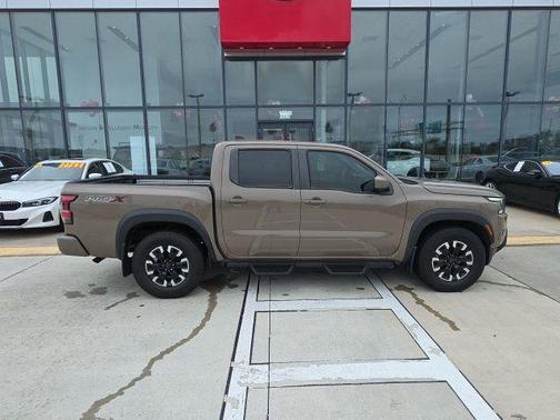 2022 Nissan Frontier PRO-X