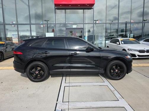 2019 Jaguar F-PACE 25t Premium