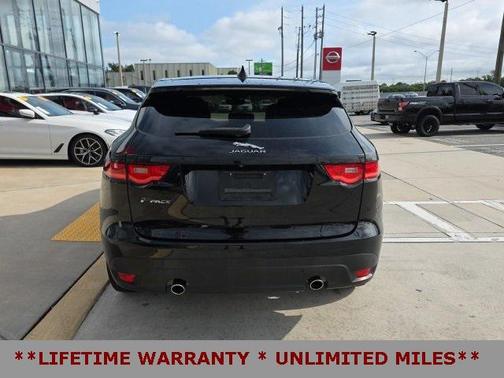 2019 Jaguar F-PACE 25t Premium