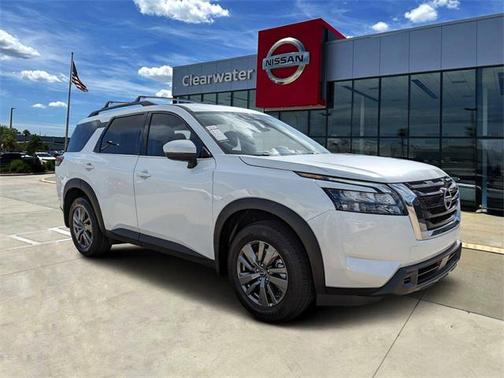 2025 Nissan Pathfinder SV FWD