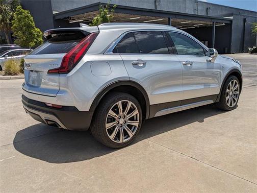2019 Cadillac XT4 Premium Luxury