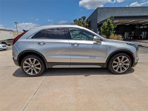 2019 Cadillac XT4 Premium Luxury
