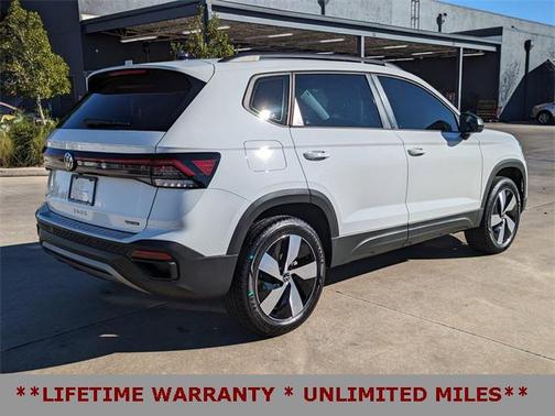 2025 Volkswagen Taos 1.5T S