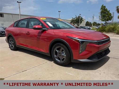 2025 Kia K4 LXS