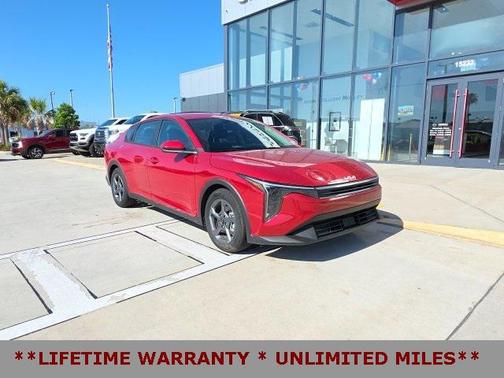 2025 Kia K4 LXS