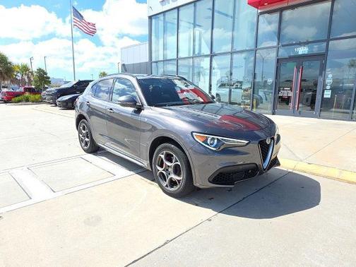 2022 Alfa Romeo Stelvio Ti