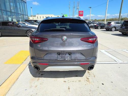 2022 Alfa Romeo Stelvio Ti