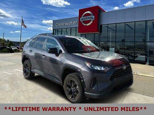 2022 Toyota RAV4 LE