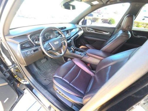 2022 Cadillac XT6 Premium Luxury AWD