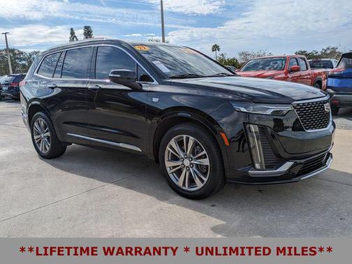 2022 Cadillac XT6 Premium Luxury AWD